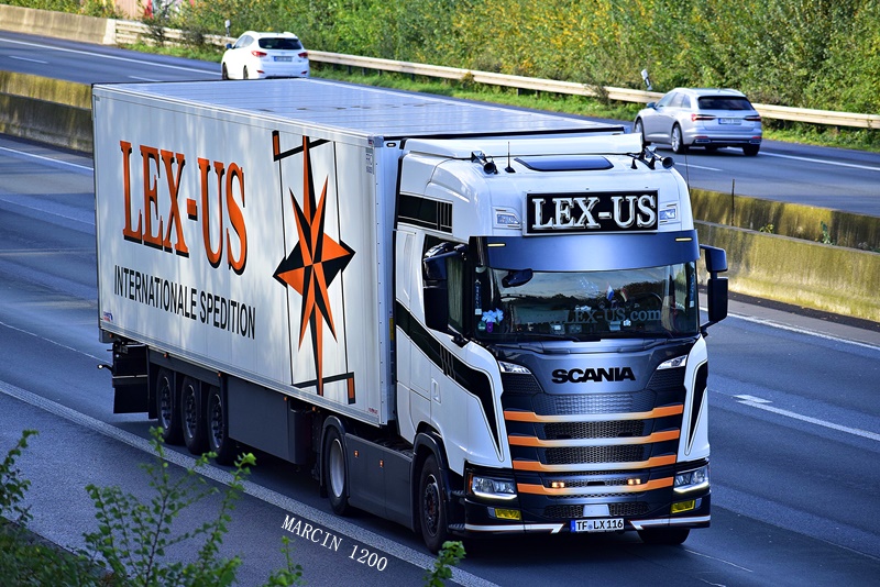 _DSC7710-crop-LEX-US-SCANIA S NG.JPG