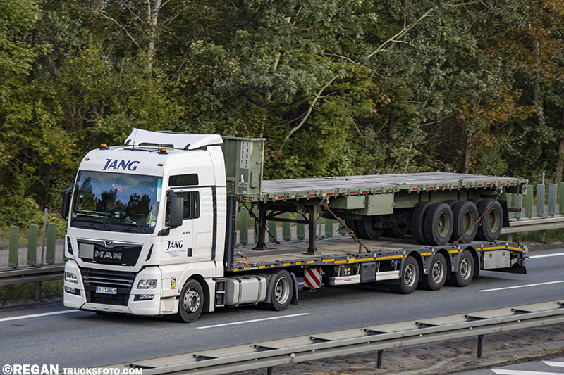 MAN TGX - Jang.jpg