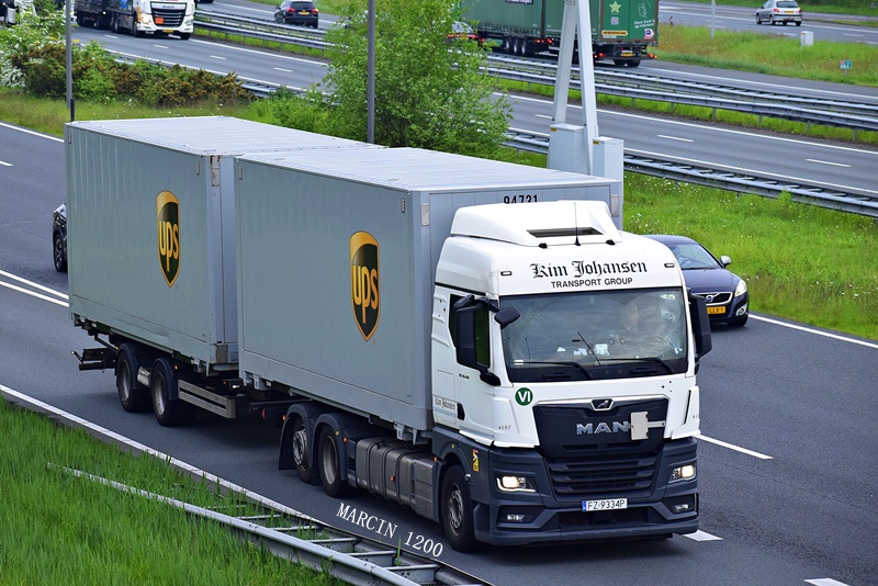 _DSC3660-crop-Kim Johansen-MAN TGX II.JPG