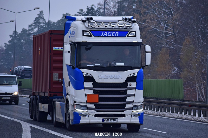 _DSC8437-crop-JAGER-SCANIA S450.JPG