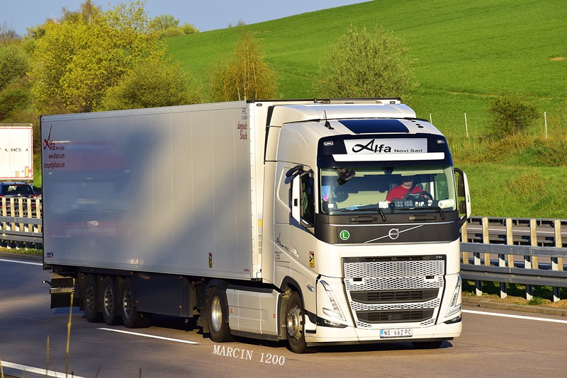 _DSC2602-crop-ALFA NOVI SAD-VOLVO FH V.JPG