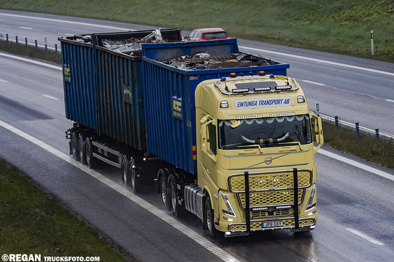 Volvo FH5 - Emtunga.jpg