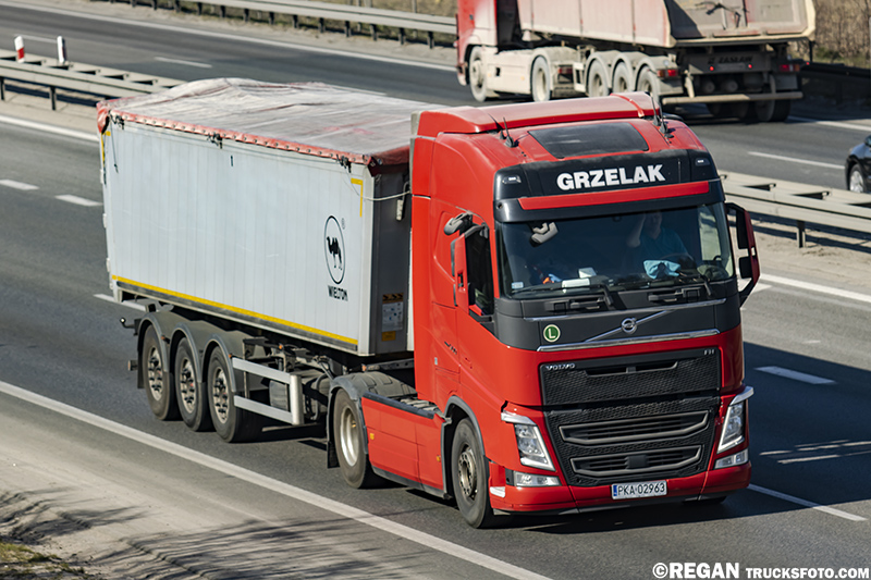 Volvo FH4 Grzelak.jpg