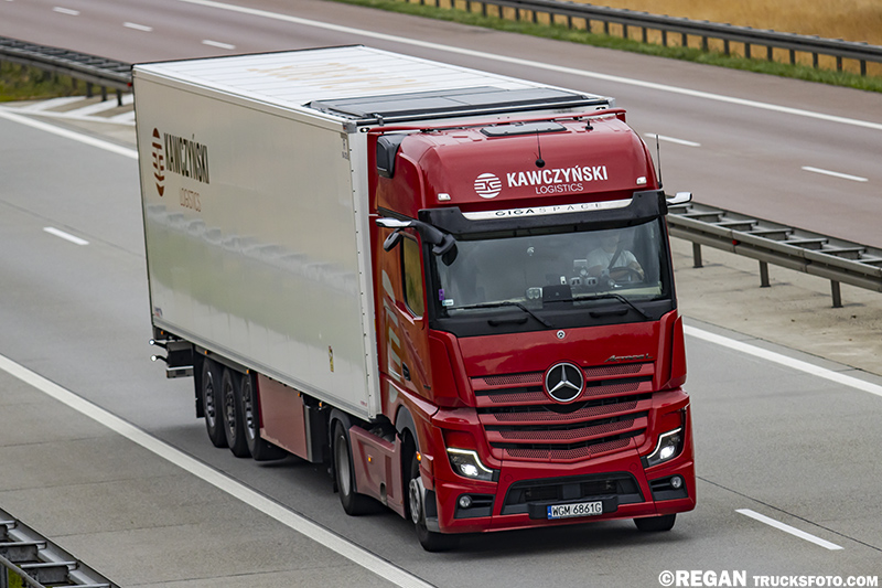 Mercedes-Benz Actros MP5 L Kawczyński.jpg