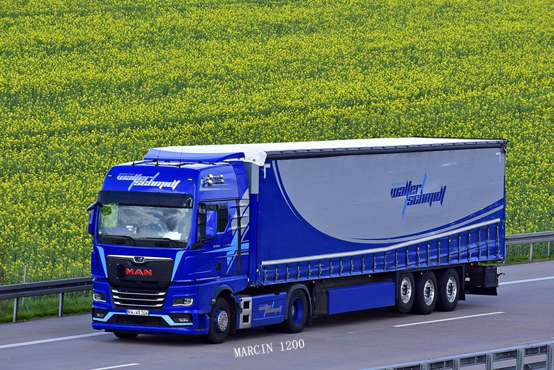 _DSC2292-crop-Walter Schmidt-MAN TGX II GX.JPG