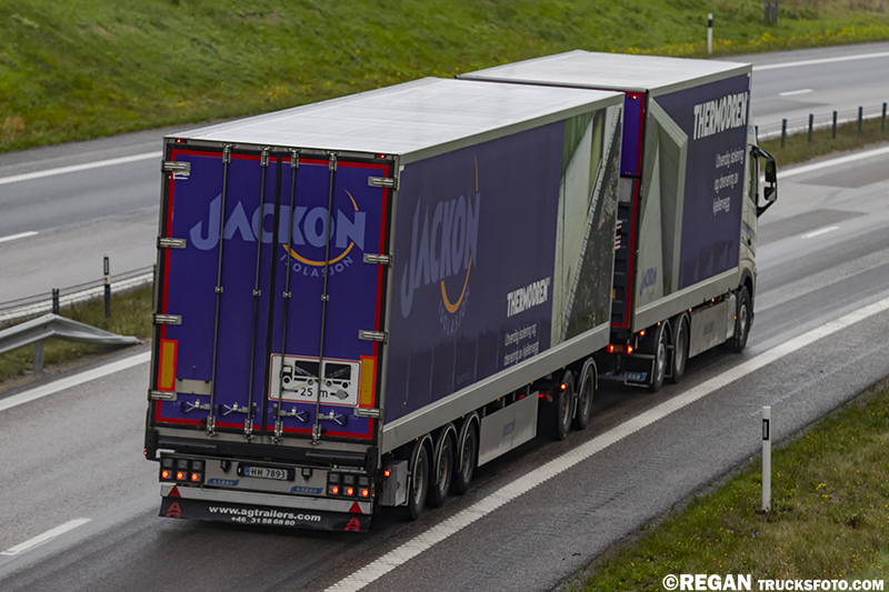 Volvo FH5 Kingsrod.jpg