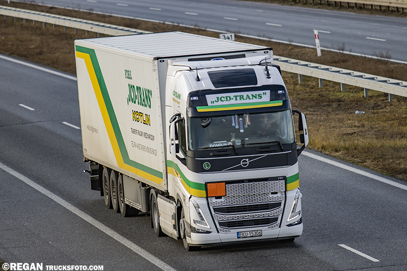 Volvo FH5 - JCD-Trans.jpg