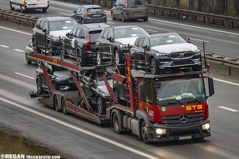 Mercedes-Benz Actros - STS.jpg