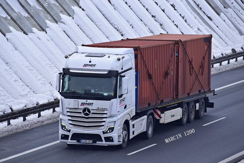 _DSC8502-crop-ARNDT-Mercedes-Benz ActrosL MP5.JPG