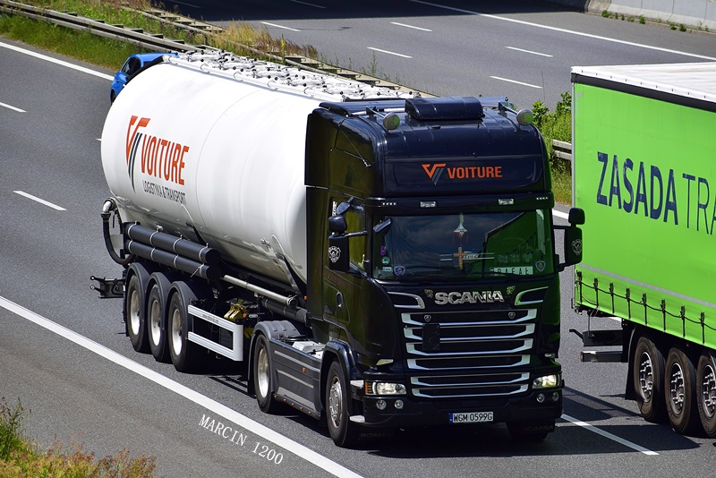 _DSC4983-crop-Voiture-Scania R Streamline.JPG