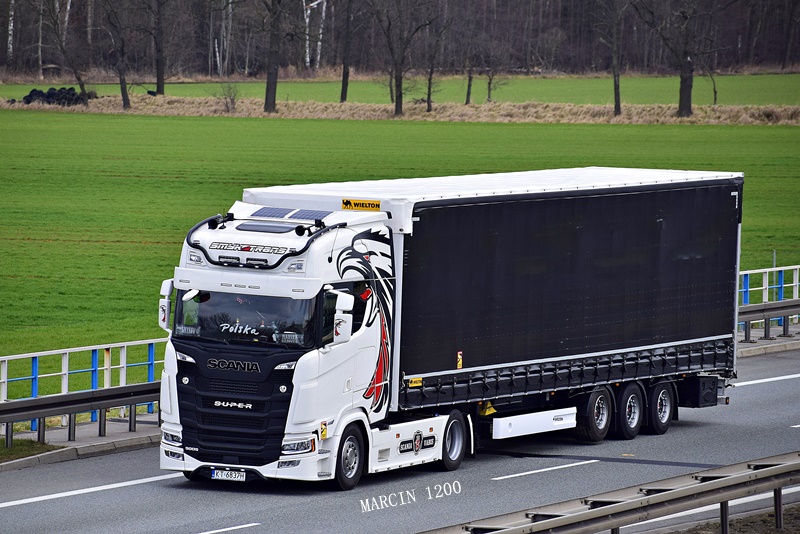 _DSC9750-crop-SMYK TRANS-SCANIA R NG.JPG