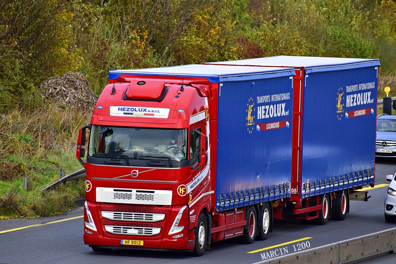 _DSC8242-crop-HEZOLUX-VOLVO FH V.JPG
