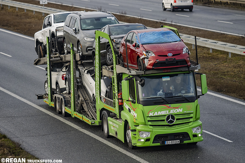 Mercedes-Benz Actros - Kameleon Transport.jpg