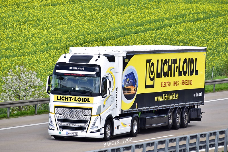 _DSC2230-crop-Licht Loidl-VOLVO FH V.JPG