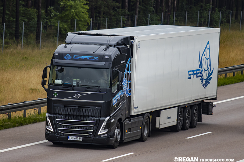 Volvo FH5 Garex.jpg
