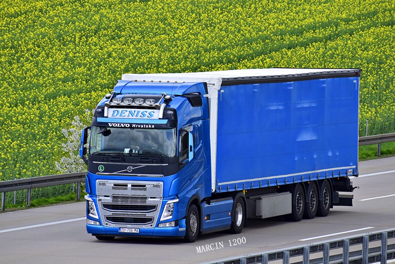 _DSC1830-crop-DENISS-VOLVO FH IV.JPG