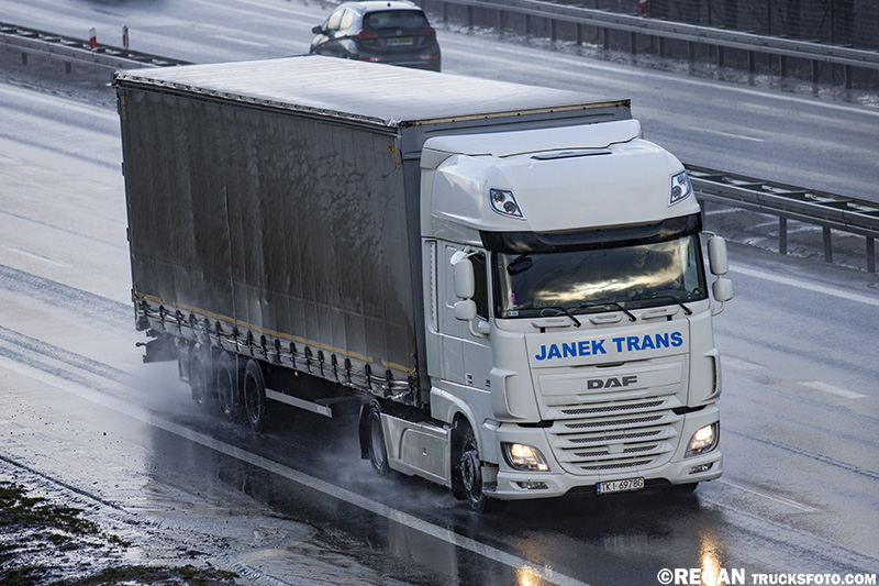 DAF XF - Janek Trans.jpg