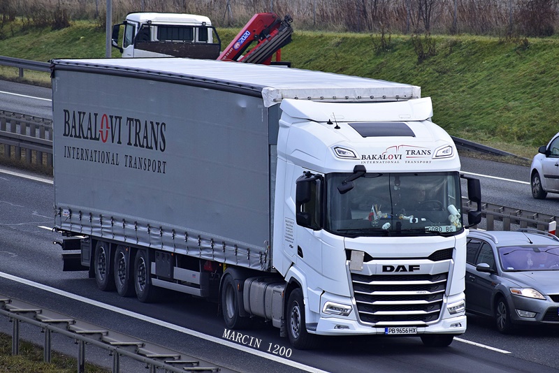 _DSC8712-crop-BAKALOVI TRANS-DAF XF.JPG