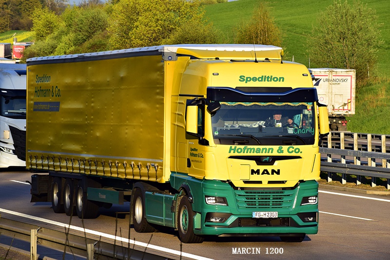 _DSC2587-crop-Hofmann & Co-MAN TGX II.JPG