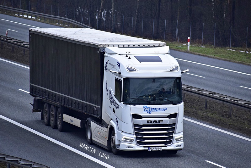 _DSC8568-crop-BLUMAR-DAF XG.JPG
