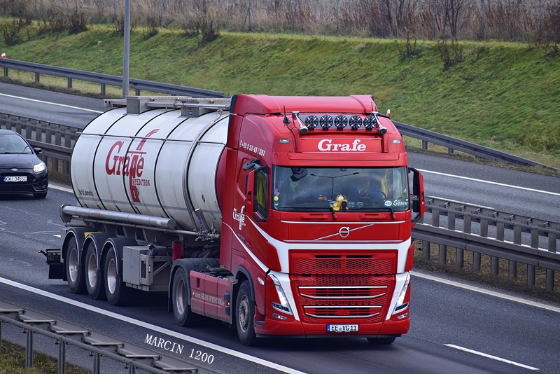 _DSC8716-crop-GRAFE-VOLVO FH V.JPG