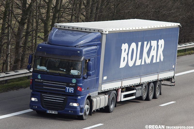 DAF XFF105 - Bolkar.jpg