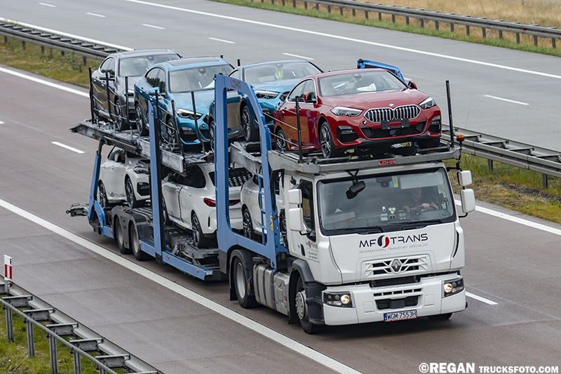 Renault D Wide - MF-Trans.jpg