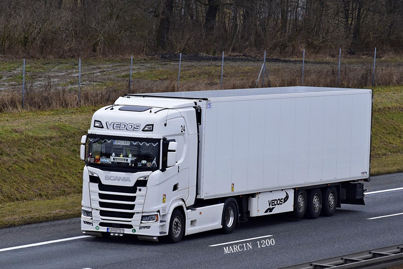 _DSC2026-crop-VEDOS-SCANIA S500.JPG