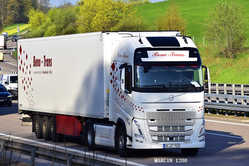 _DSC2723-crop-Beno-Trans-VOLVO FH V.JPG