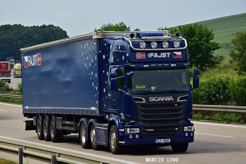 _DSC0211-crop-FAJST-SCANIA R580 V8 STREAMLINE.JPG