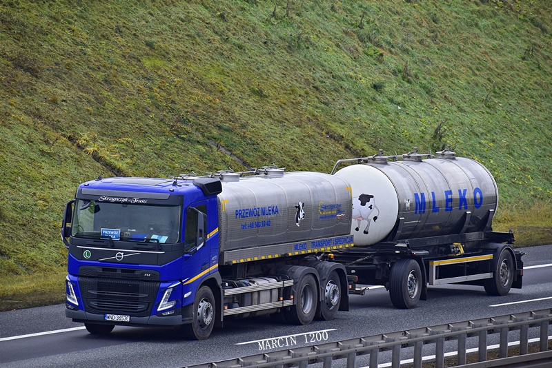 _DSC8609-crop-Skrzypczyk-Trans-VOLVO FM V.JPG