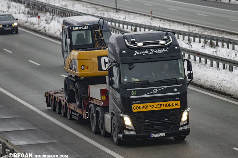 Volvo FH4 - Jacek Dębski.jpg
