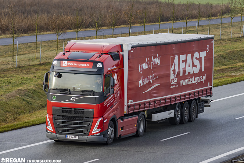 Volvo FH5 - Fast Zielona Góra.jpg