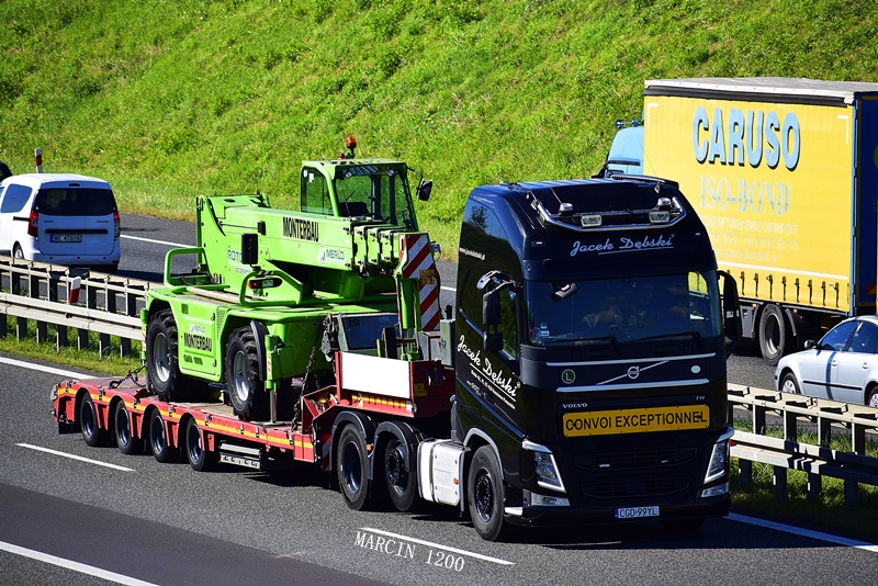 _DSC6825-crop-Volvo FH4 - Jacek Dębski.JPG