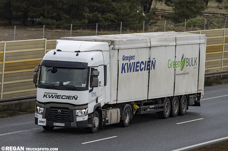 Renault Range T - Grzegorz Kwiecień.jpg