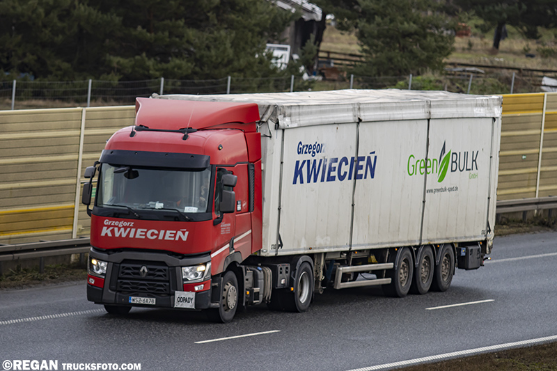 Renault T - Grzegorz Kwiecień.jpg