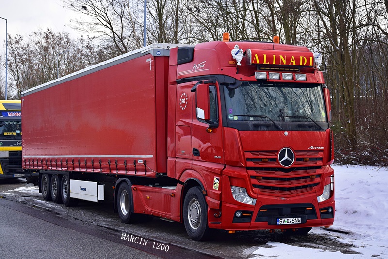 _DSC9060-crop-ALINADI-Mercedes-Benz Actros MP4.JPG