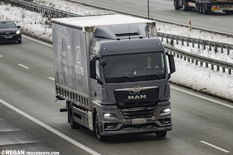 MAN TGX II - Detal-Met.jpg
