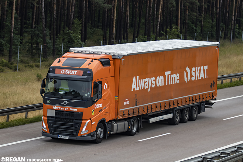 Volvo FH5 - Skat.jpg