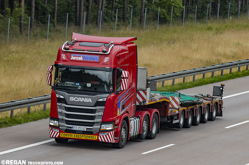 Scania R540 - Jerzak Trans.jpg