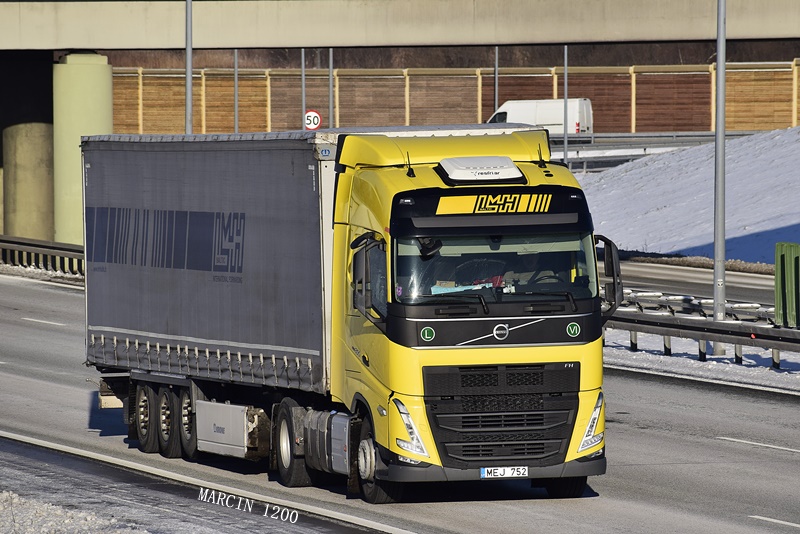 _DSC8939-crop-LMH-VOLVO FH V.JPG