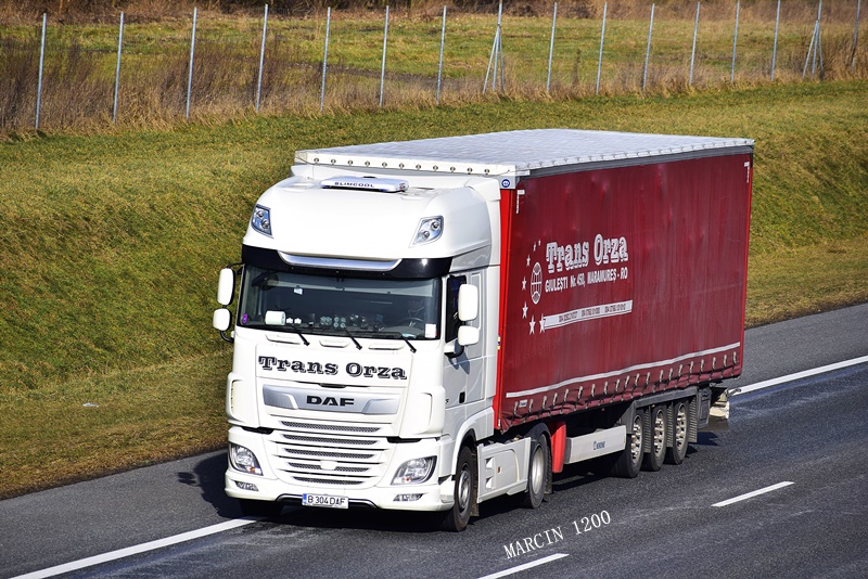 _DSC4265-crop-Trans Orza-DAF XF 106 II.JPG