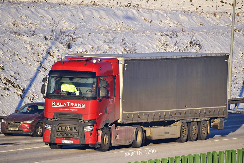 _DSC8988-crop-KALA TRANS-RENAULT RANGE T EVO.JPG