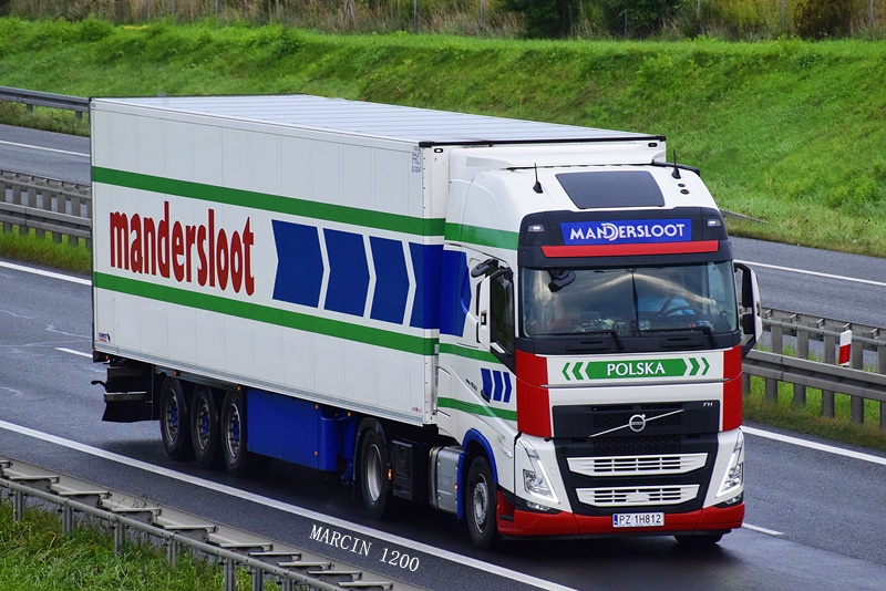 _DSC6897-crop-Mandersloot-VOLVO FH V.JPG