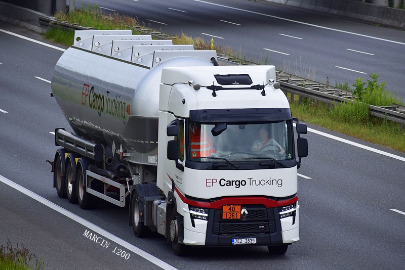 _DSC5154-crop-EP Cargo Trucking-Renault Range T Evo.JPG