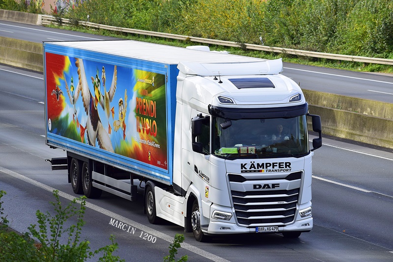 _DSC7929-crop-Kämpfer Transport-DAF XG.JPG