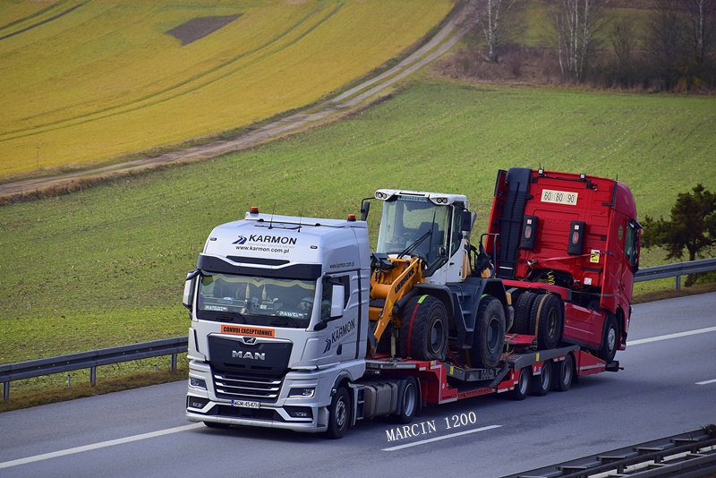 _DSC9569-crop-MAN TGX II- Karmon.JPG