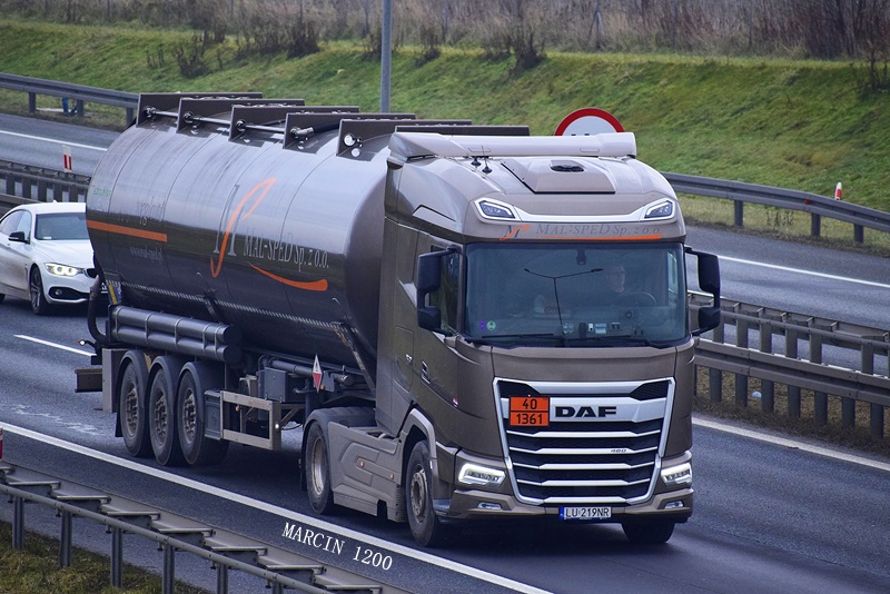 _DSC8769-crop-Mal-Sped-DAF XG.JPG