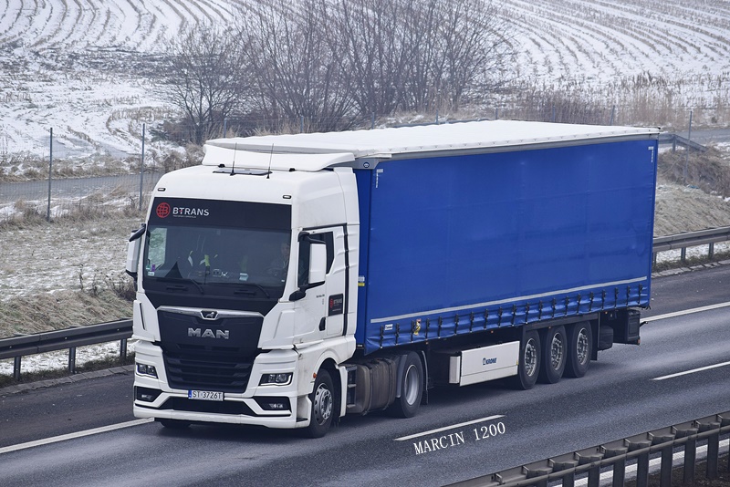 _DSC9456-crop-B-Trans Mikołów-MAN TGX II.JPG