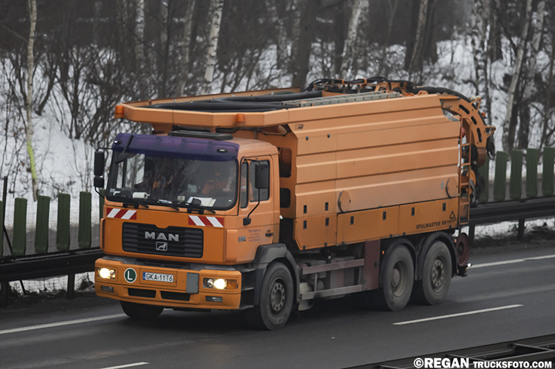 Man F2000 - Trans Szam.jpg